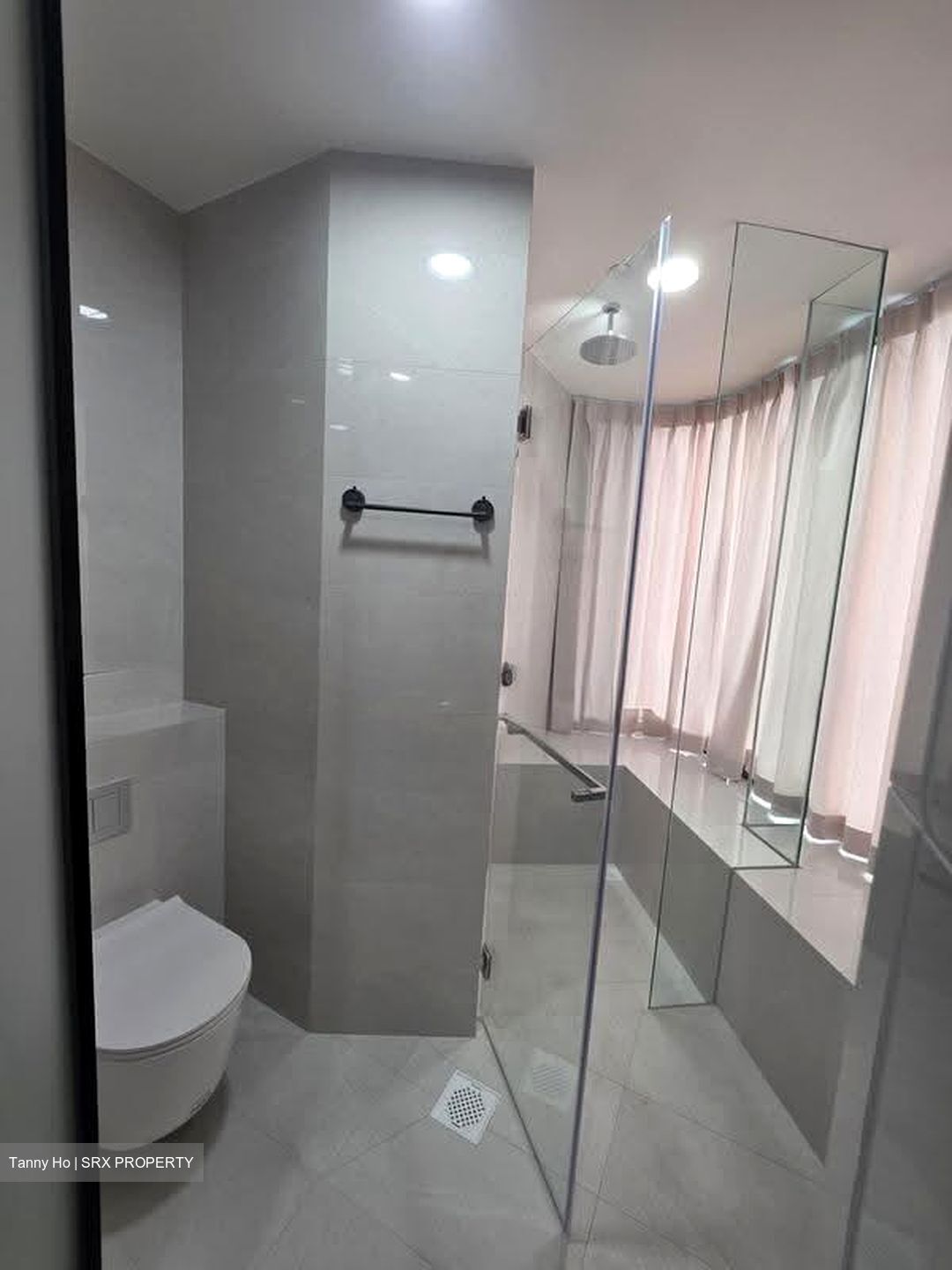 Thomson Road (D11), Apartment #639020031